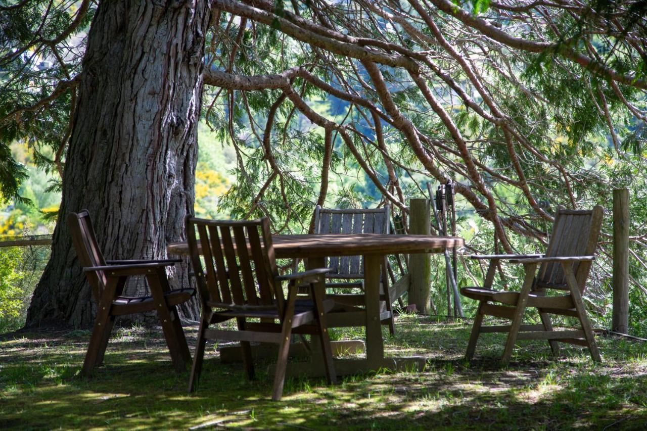 Trelawn Riverside Cottages Arthurs Point Bagian luar foto