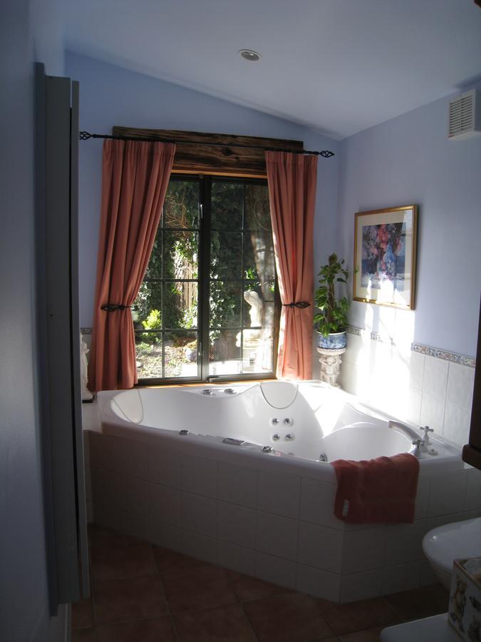 Trelawn Riverside Cottages Arthurs Point Bagian luar foto